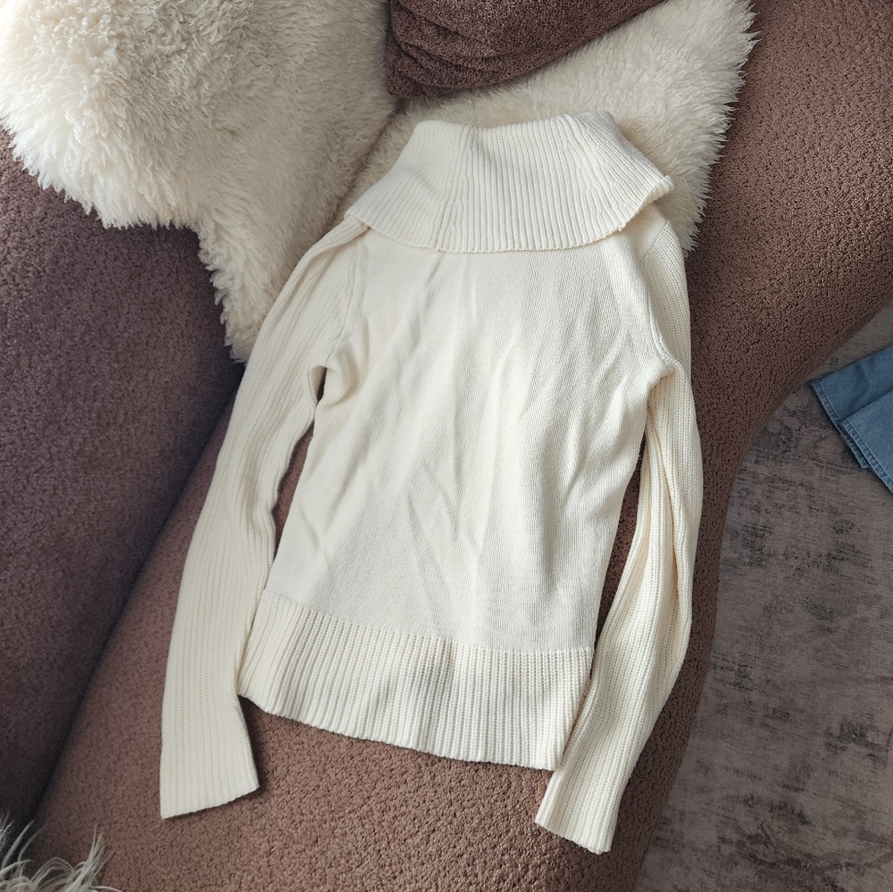 Ralph Lauren Cream Wool Blend Turtleneck Sweater - Picture 5 of 5
